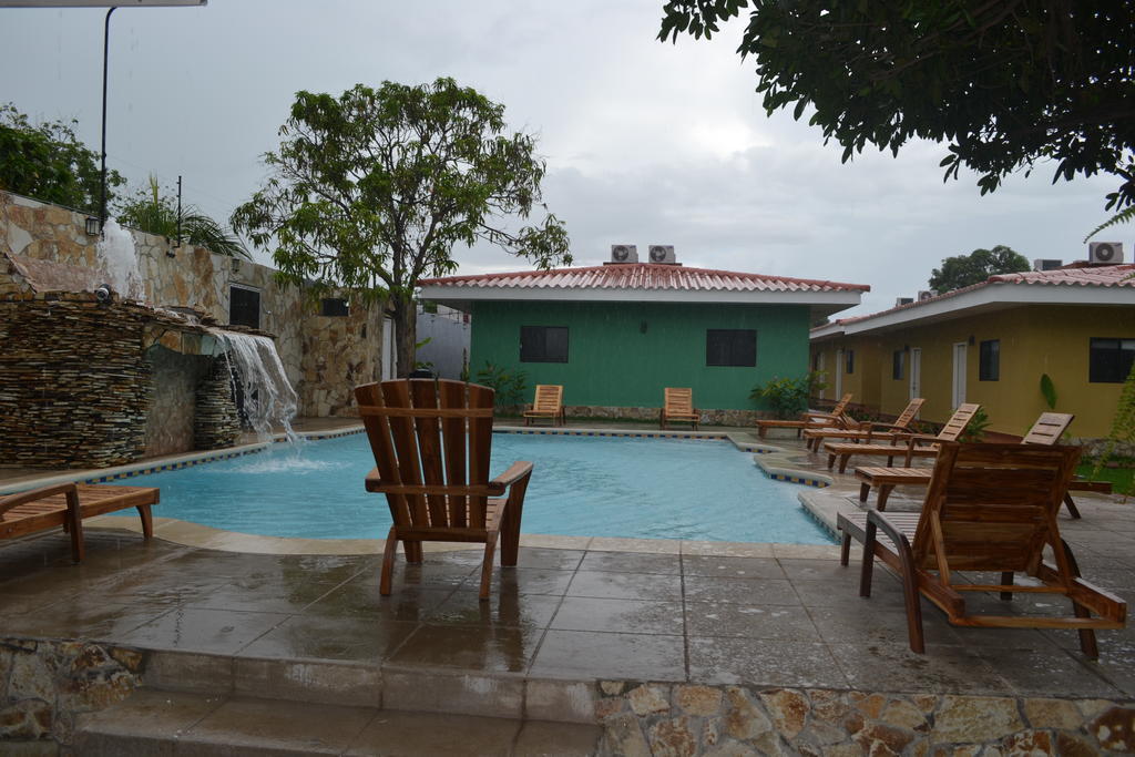Hotel Los Chilamates 格拉纳达 外观 照片